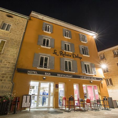 Отель Le Relais Delys Saint-Remy-sur-Durolle Экстерьер фото